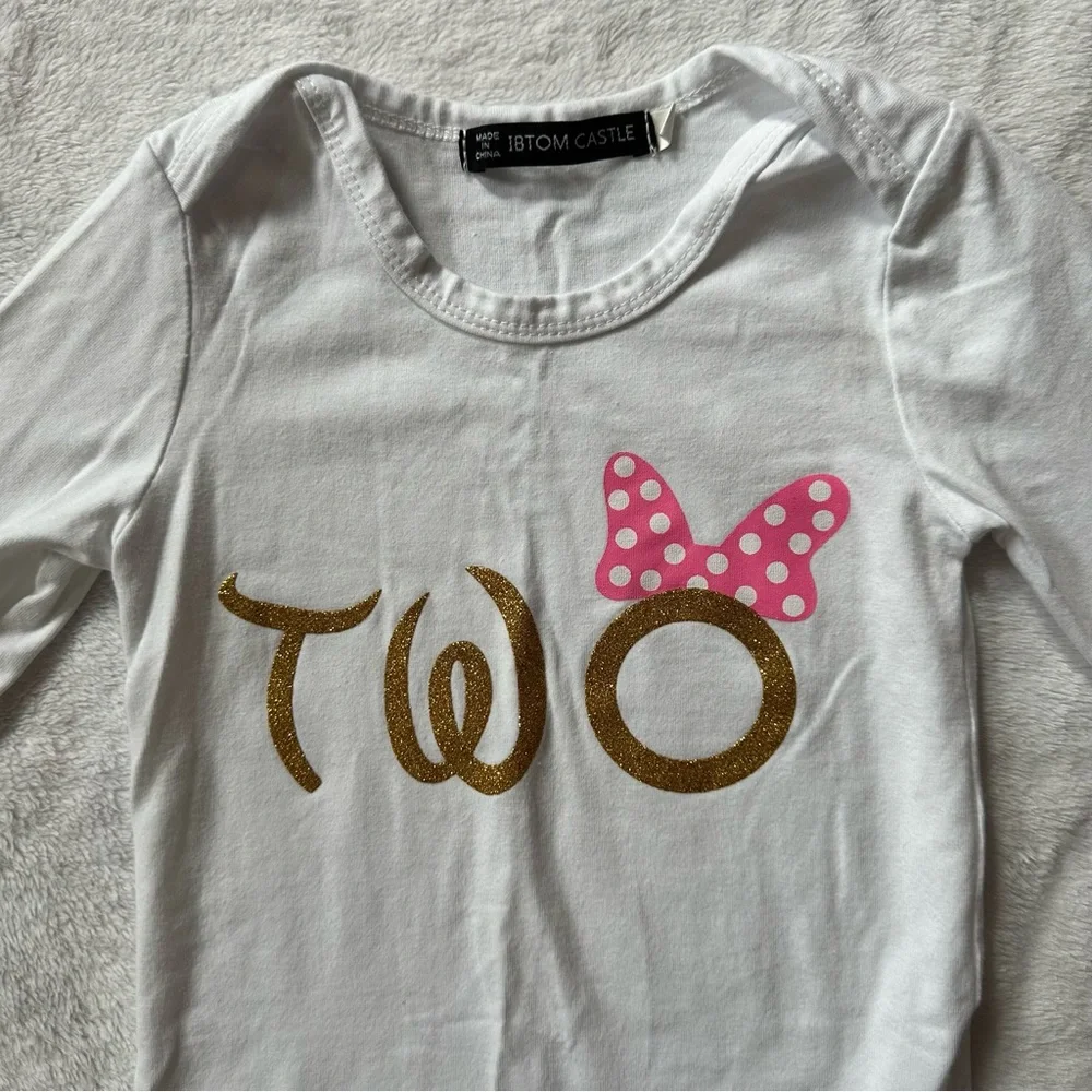 Ibtom Castle Gold Glitter Two Minnie Mouse Bow Birthday Bodysuit in White Size 2